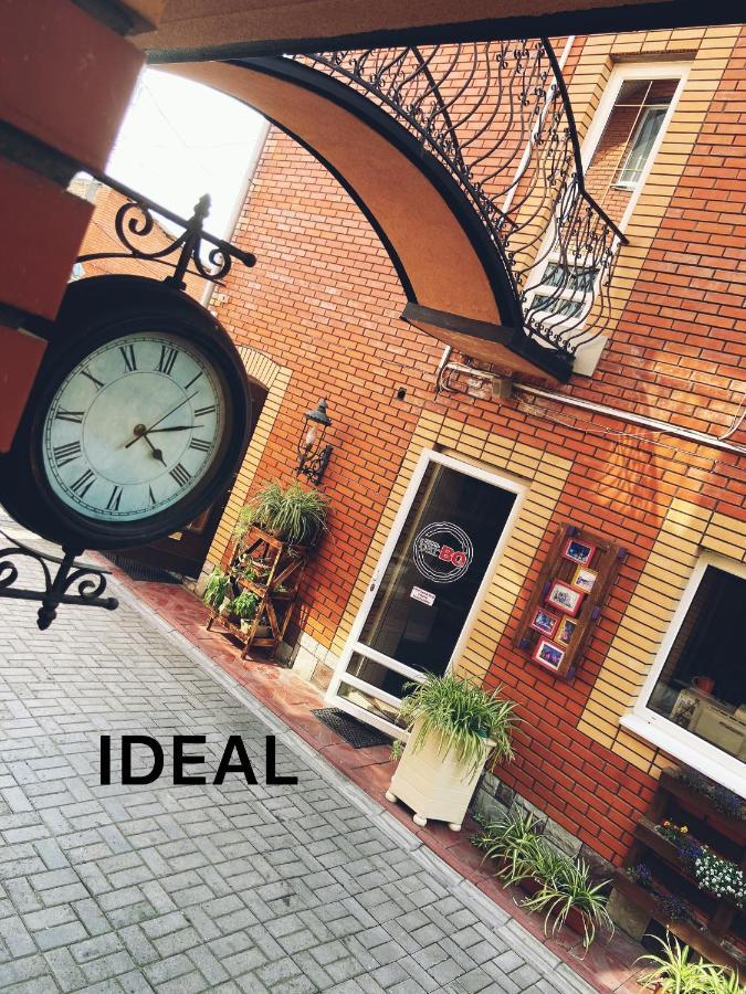 Ideal Hotel Vinnytsia Exterior photo